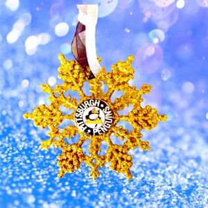 Pittsburgh PENGUINS Hockey Handmade Snowflake *NEW*